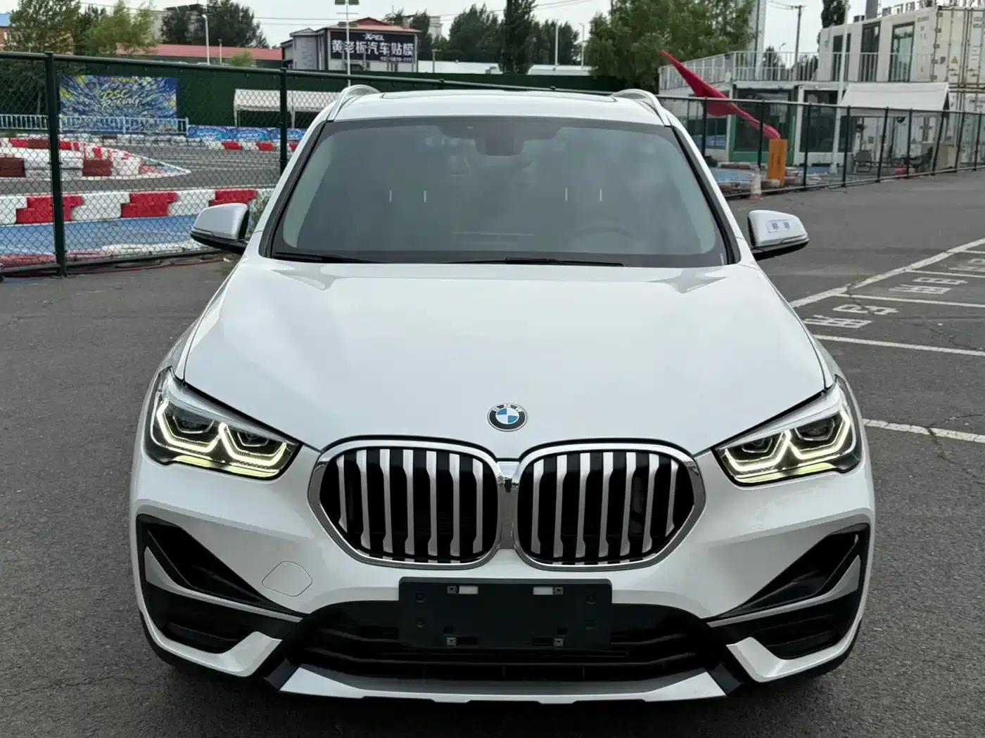 BMW X1 2022 sDrive20Li Fashion Edition — миниатюра 2