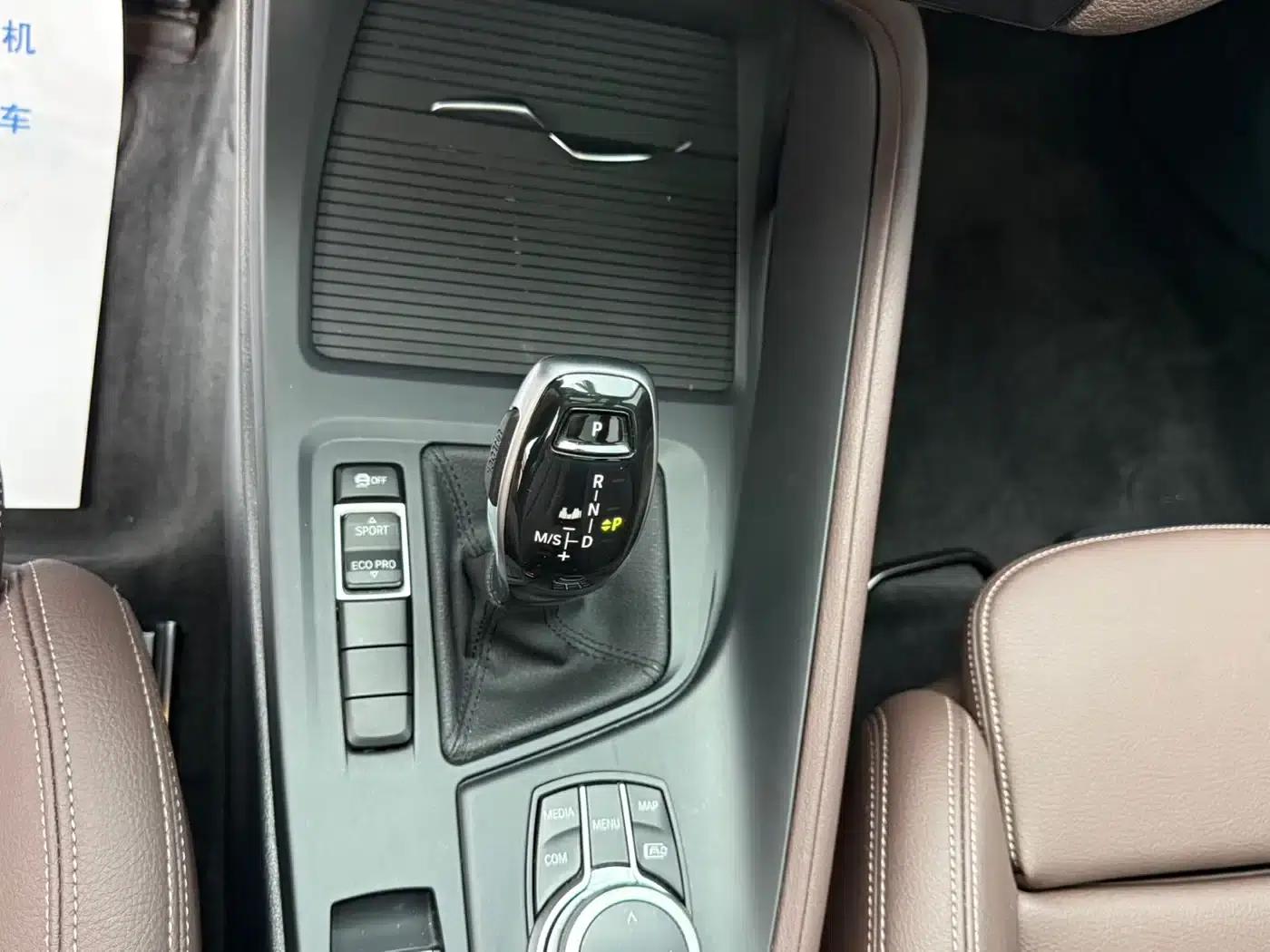 BMW X1 2022 sDrive20Li Fashion Edition — миниатюра 14