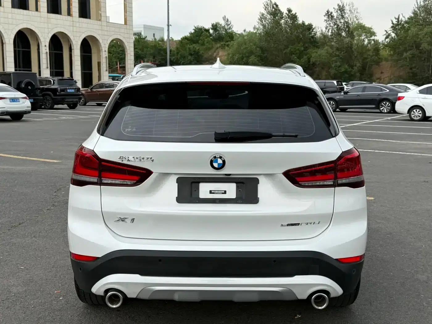 BMW X1 2022 sDrive20Li Fashion Edition — миниатюра 5