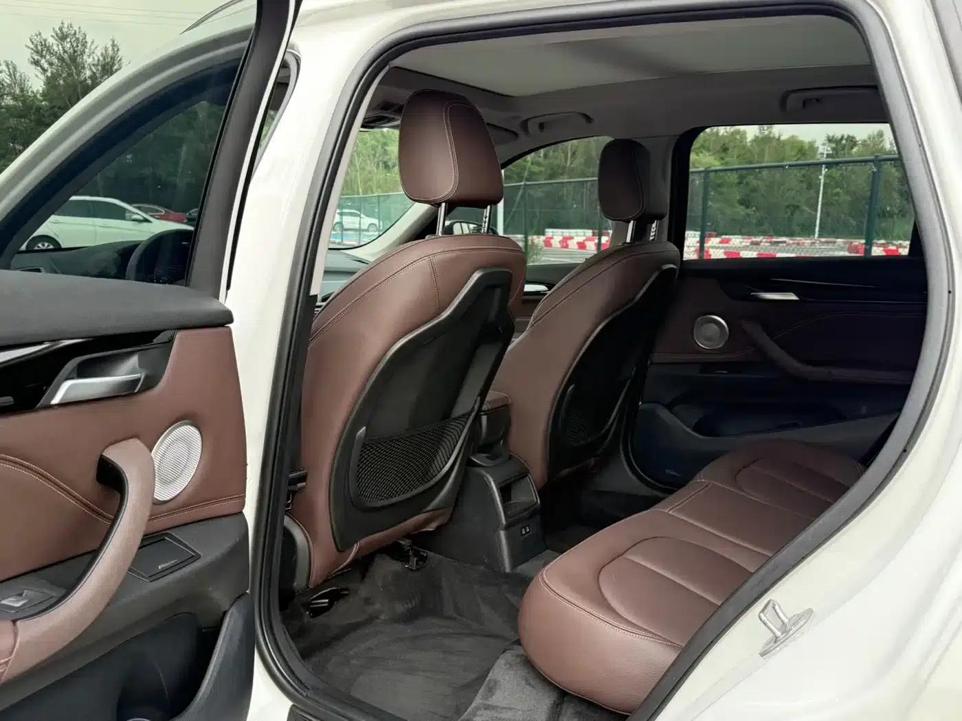 BMW X1 2022 sDrive20Li Fashion Edition — миниатюра 8