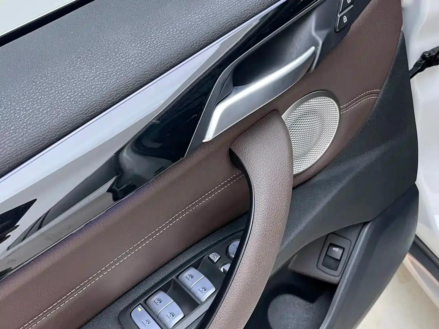 BMW X1 2022 sDrive20Li Premium — миниатюра 13
