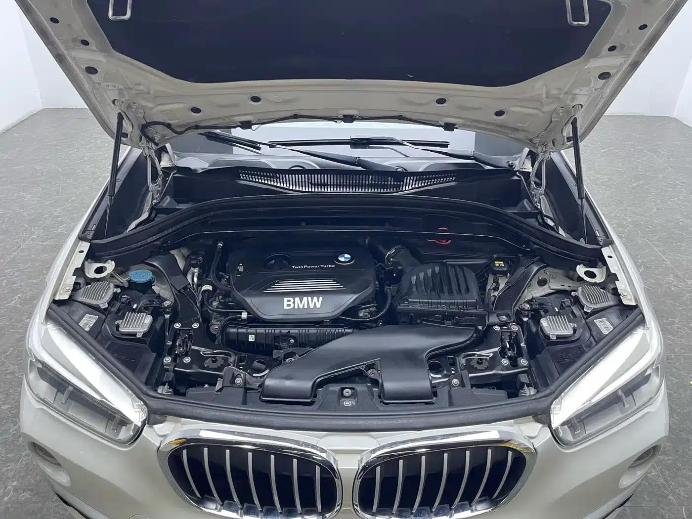 BMW X1 2018 xDrive20Li Premium — миниатюра 19