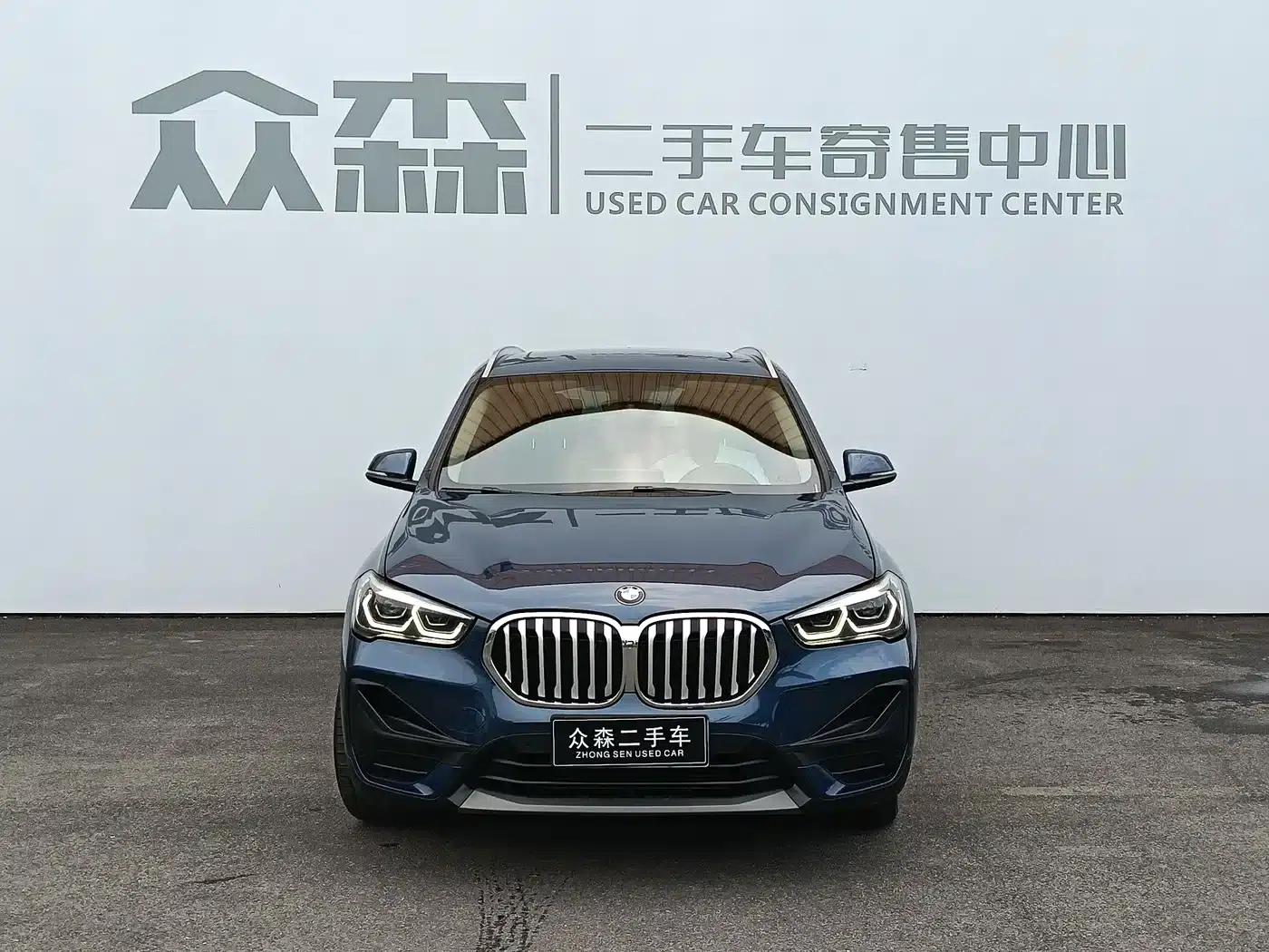 BMW X1 2022 sDrive25Li Leading Edition — миниатюра 2