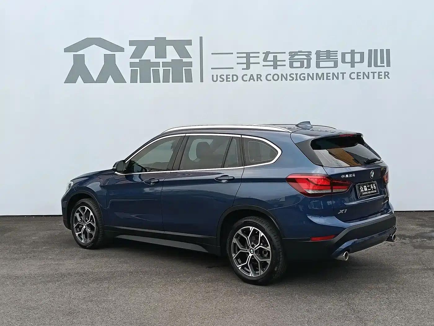 BMW X1 2022 sDrive25Li Leading Edition — миниатюра 4