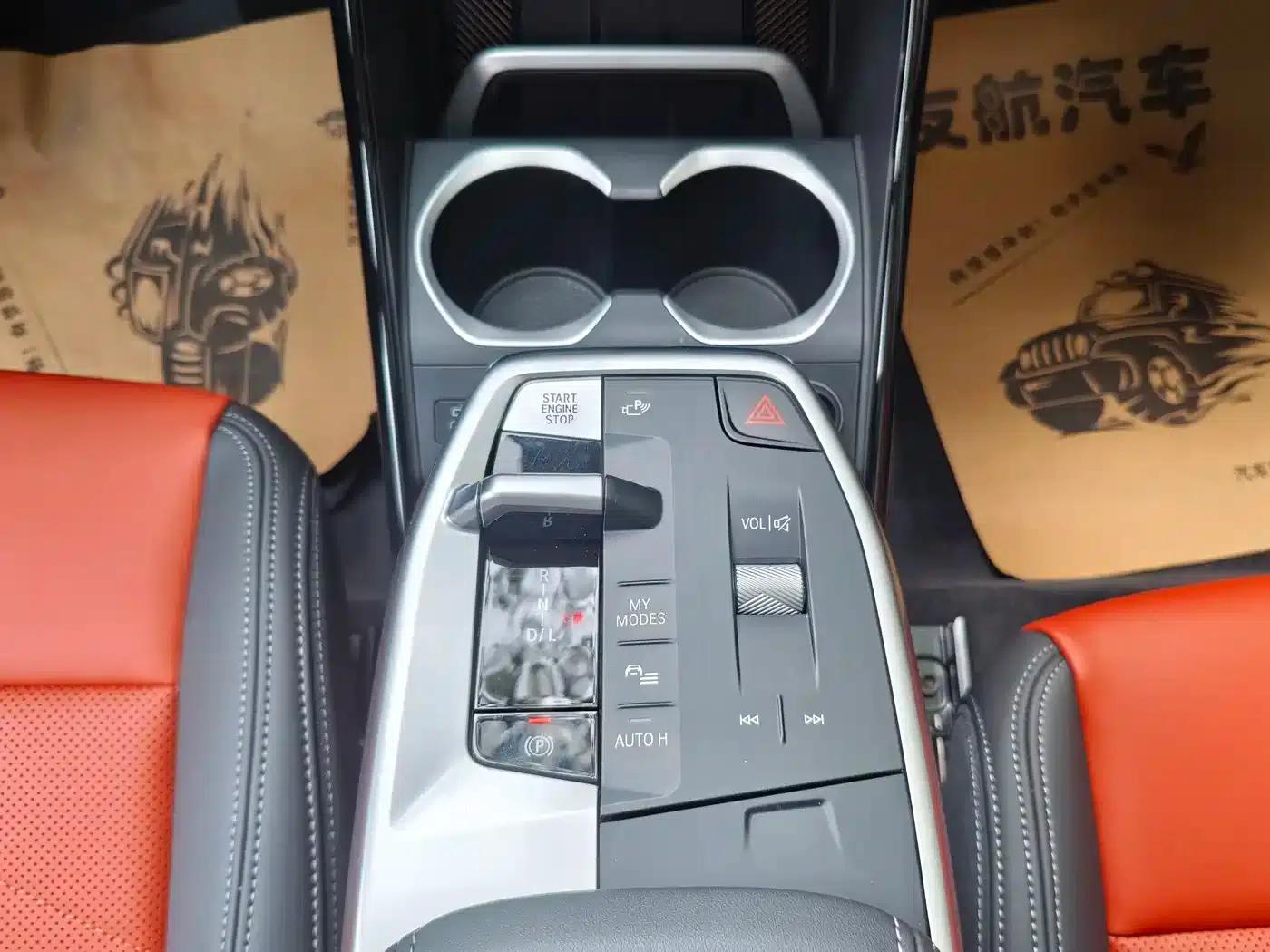 BMW X1 2025 sDrive25Li M Sport Package — миниатюра 17