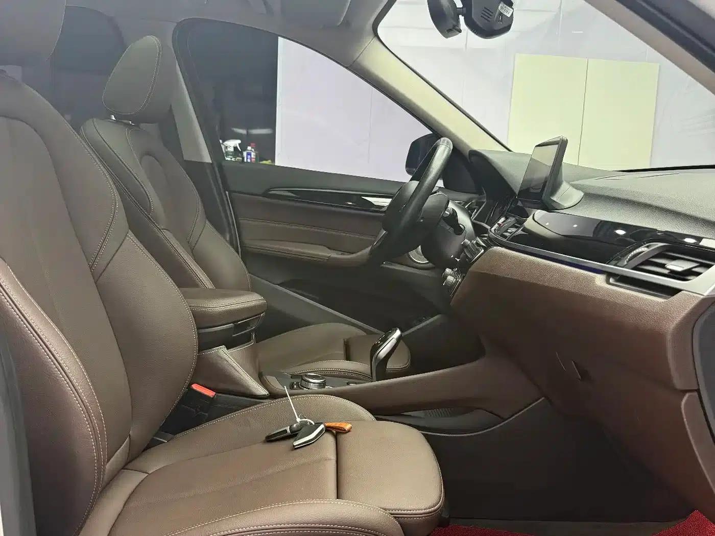 BMW X1 2022 sDrive20Li Fashion Edition — миниатюра 17