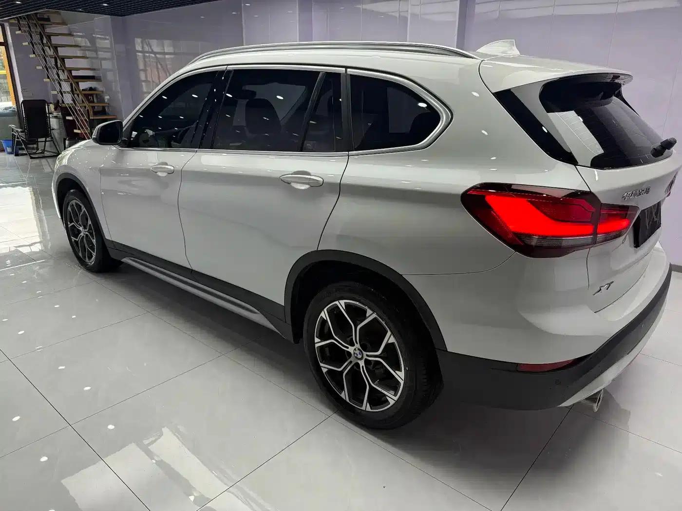 BMW X1 2022 sDrive20Li Fashion Edition — миниатюра 6