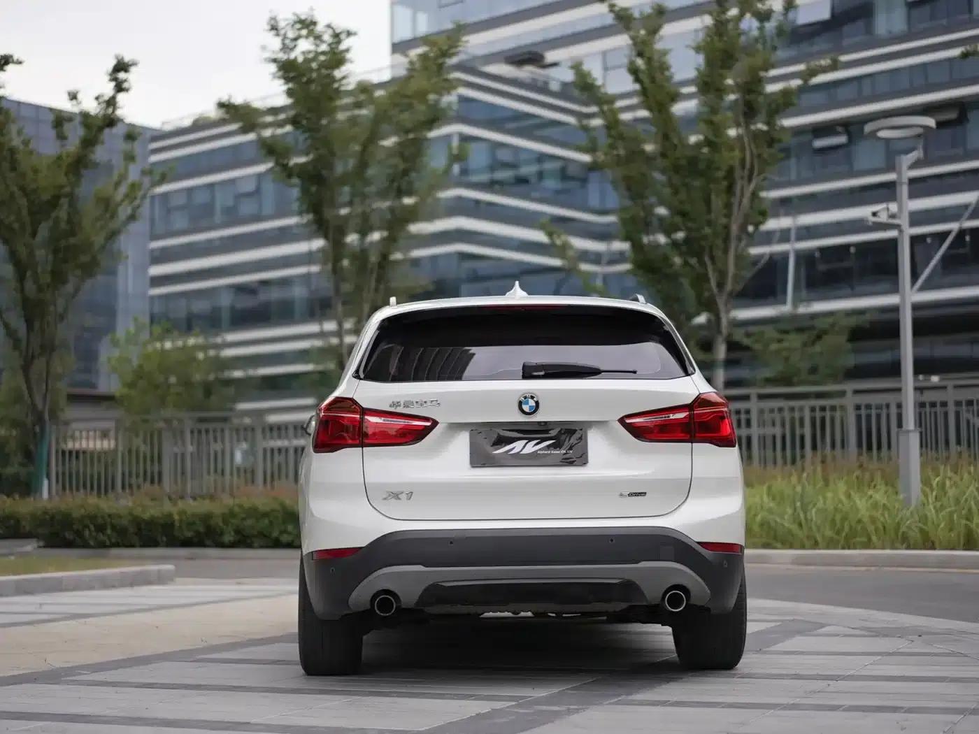 BMW X1 2019 sDrive18Li Fashion Edition — миниатюра 5