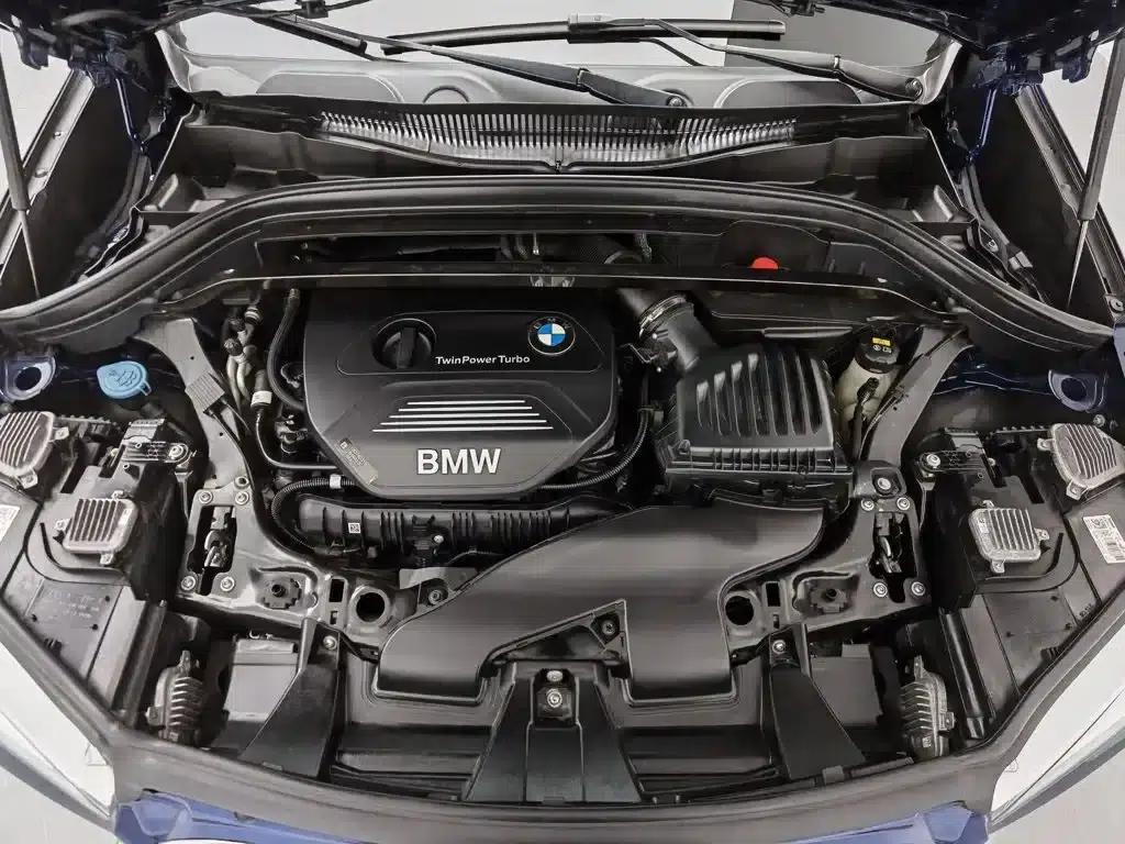 BMW X1 2018 xDrive20Li Premium — миниатюра 6