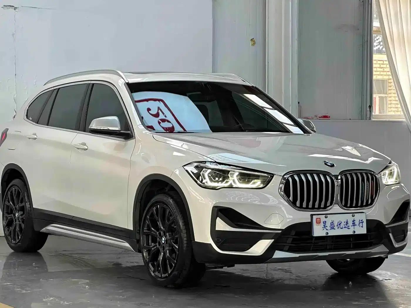 BMW X1 2021 xDrive25Li Premium — миниатюра 3