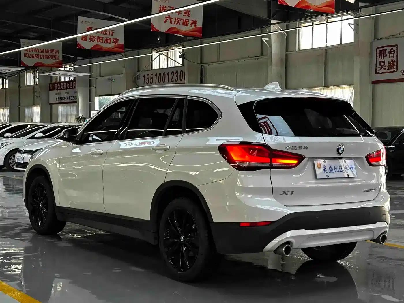 BMW X1 2021 sDrive20Li Fashion Edition — миниатюра 6