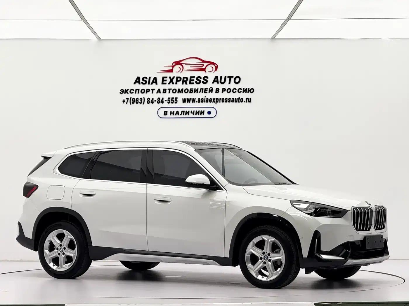 2023 BMW X1 sDrive20Li X Design Package — миниатюра 3
