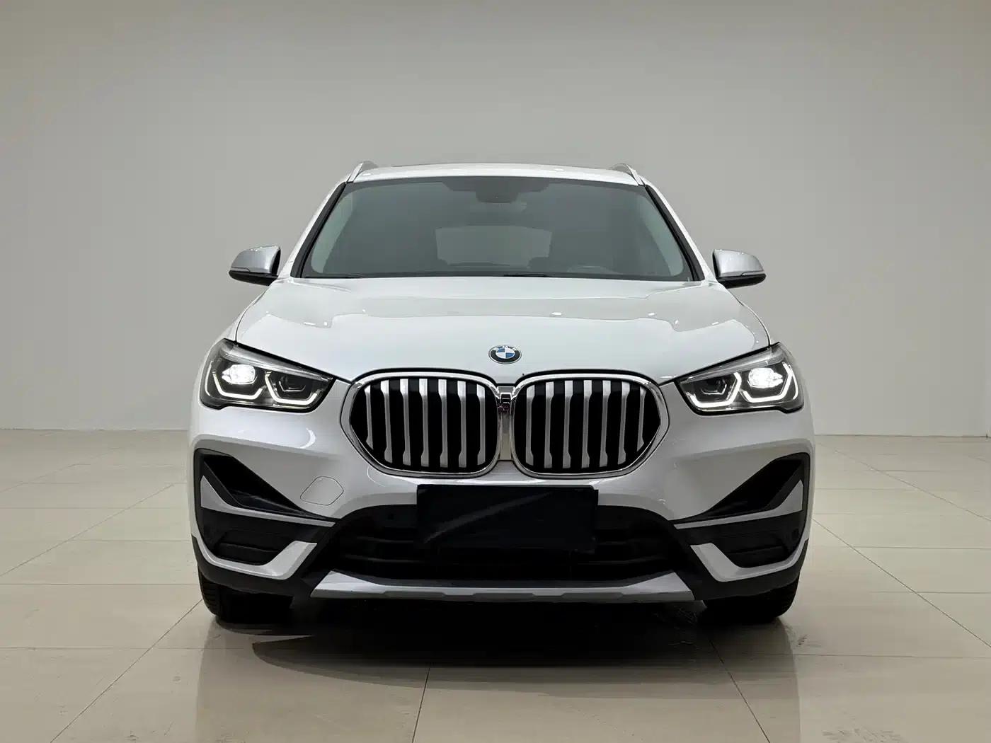BMW X1 2022 sDrive20Li Premium — миниатюра 2