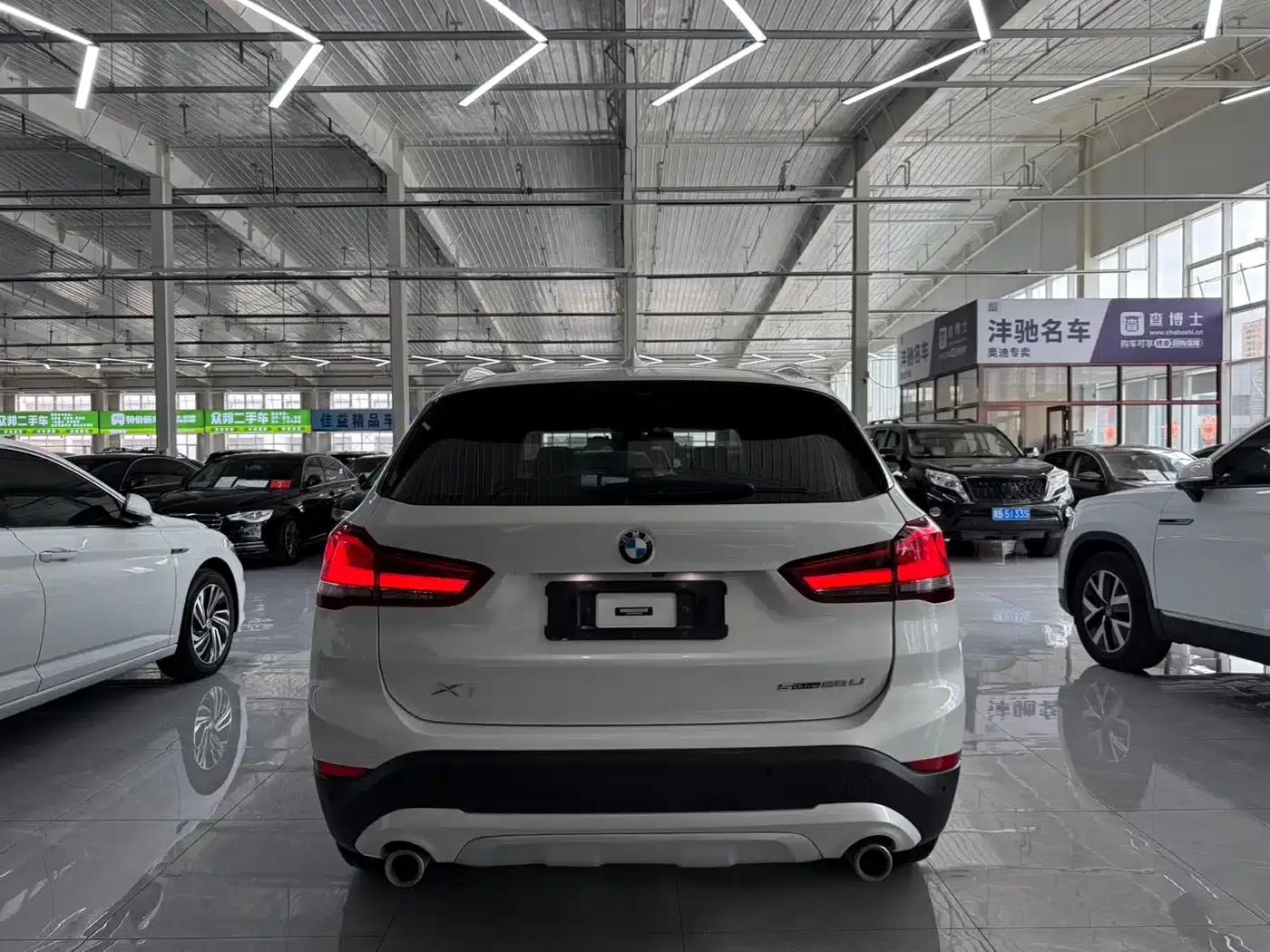 BMW X1 2022 sDrive20Li Fashion Edition — миниатюра 8