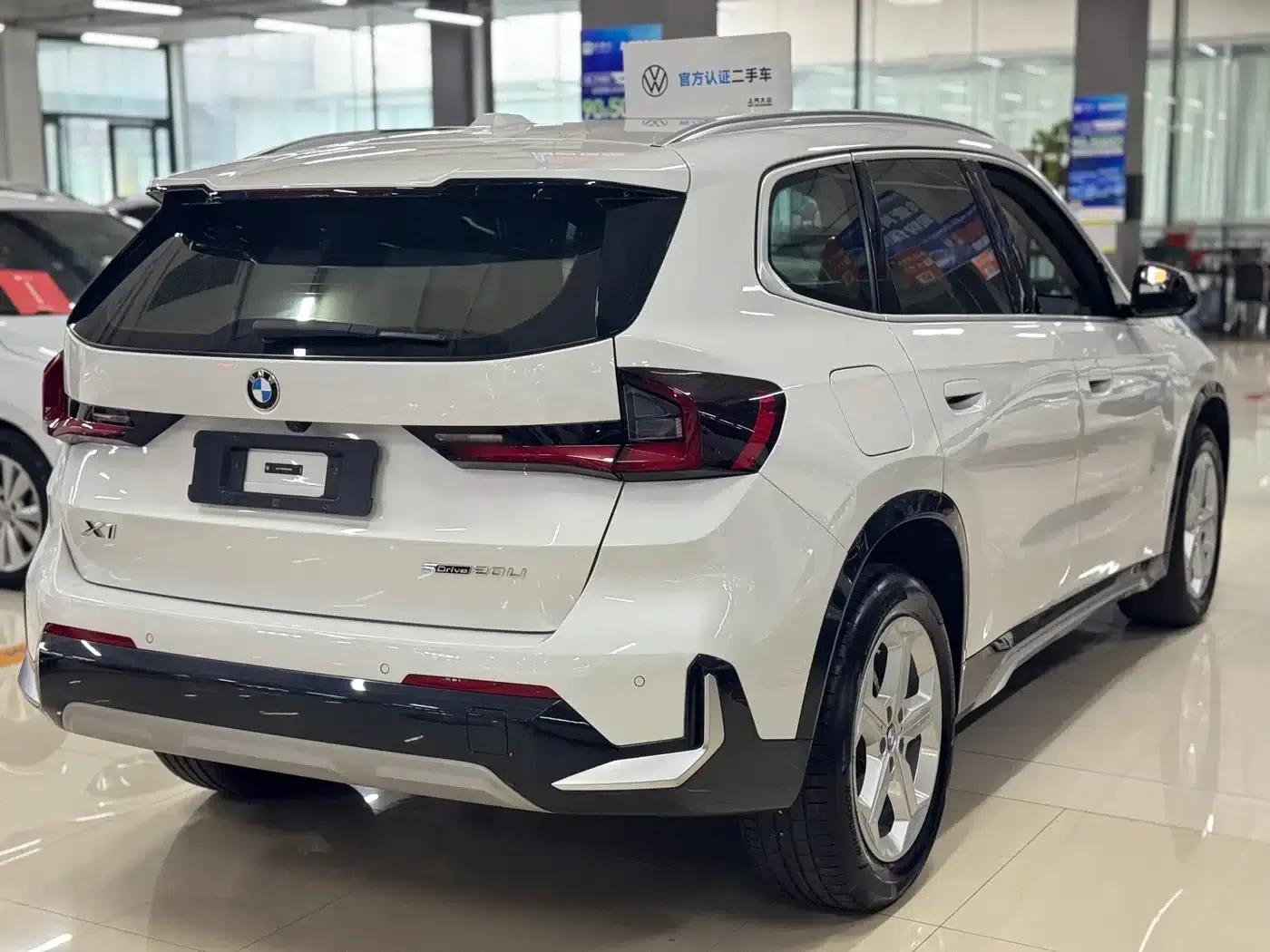 2023 BMW X1 sDrive20Li X Design Package — миниатюра 11