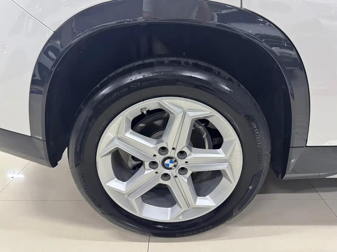 2023 BMW X1 sDrive20Li X Design Package — миниатюра 18