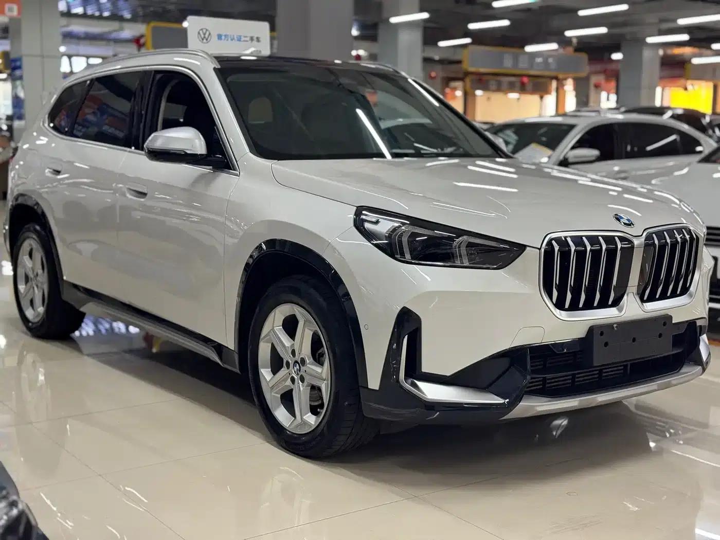 2023 BMW X1 sDrive20Li X Design Package — миниатюра 3