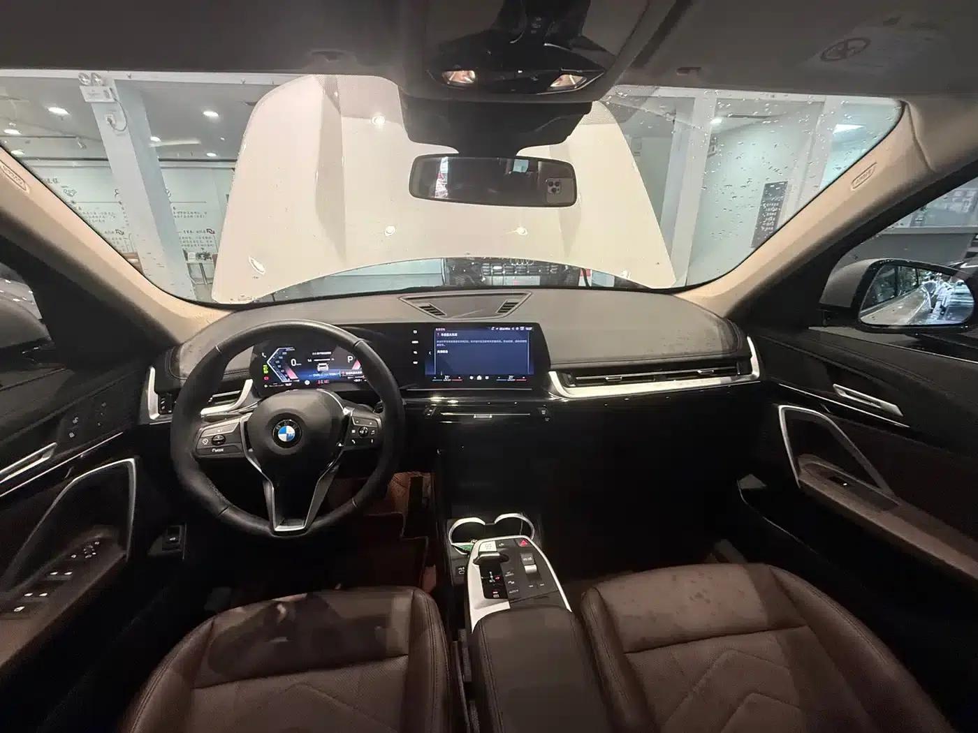 2023 BMW X1 sDrive20Li X Design Package — миниатюра 16