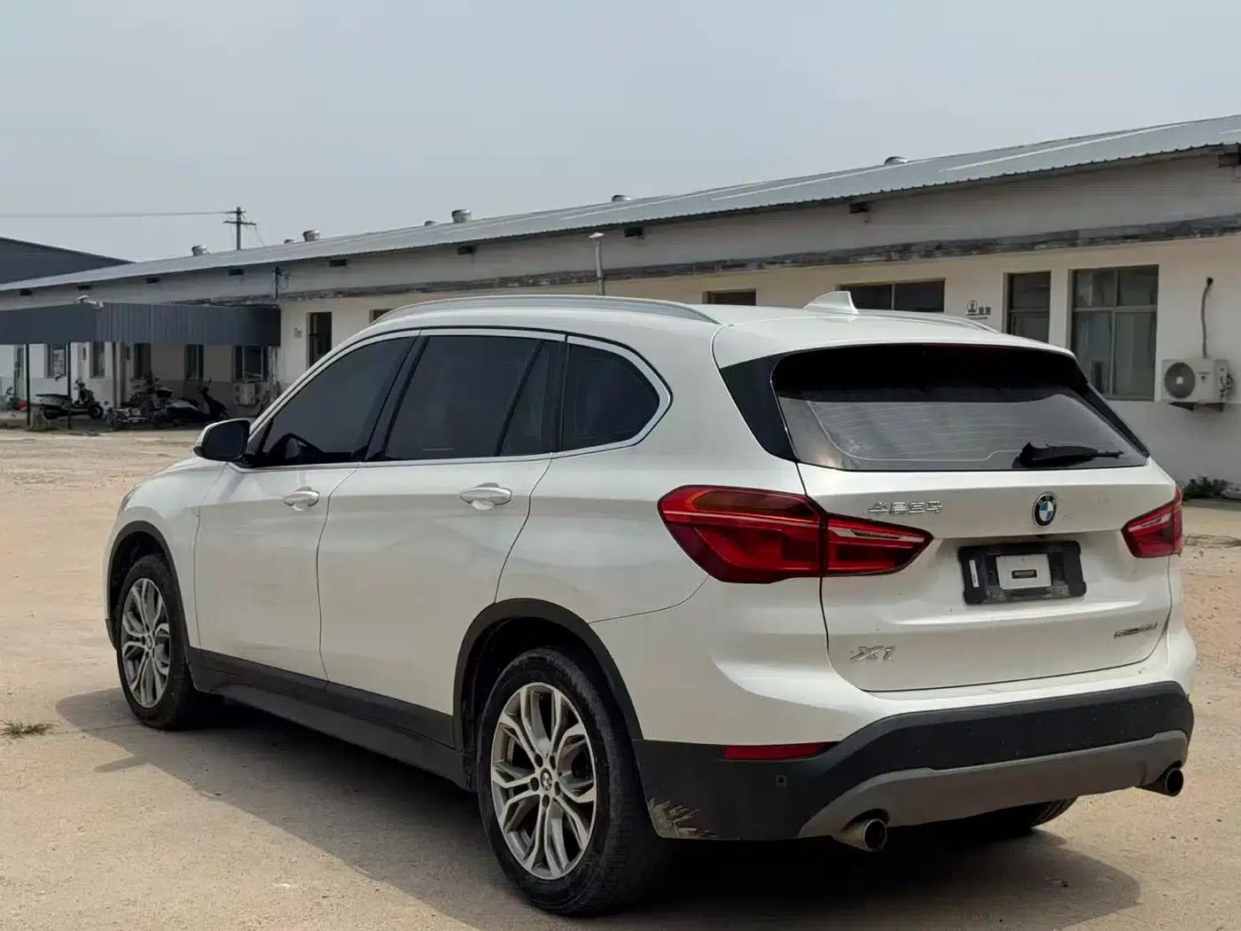BMW X1 2018 sDrive20Li Leading Edition — миниатюра 9