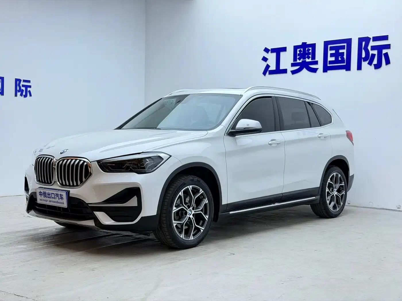 BMW X1 2022 sDrive20Li Fashion Edition — миниатюра 1