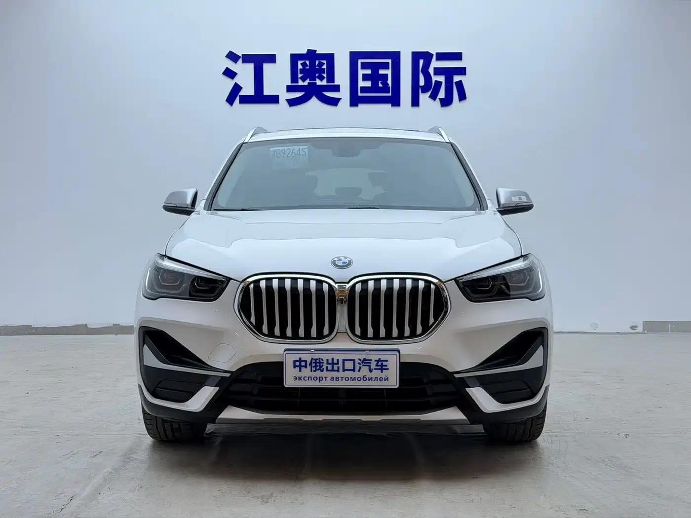 BMW X1 2022 sDrive20Li Fashion Edition — миниатюра 2