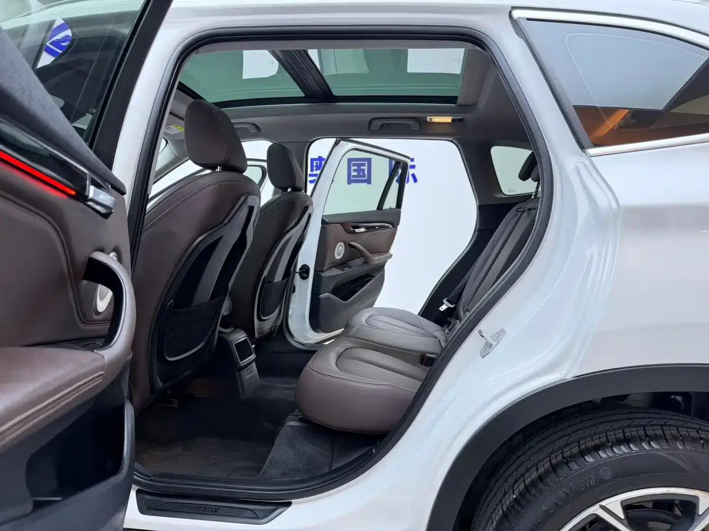 BMW X1 2022 sDrive20Li Fashion Edition — миниатюра 11