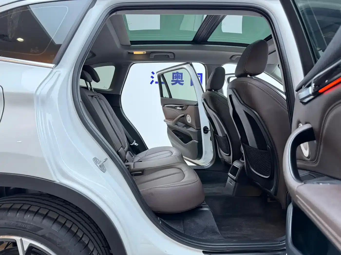 BMW X1 2022 sDrive20Li Fashion Edition — миниатюра 16
