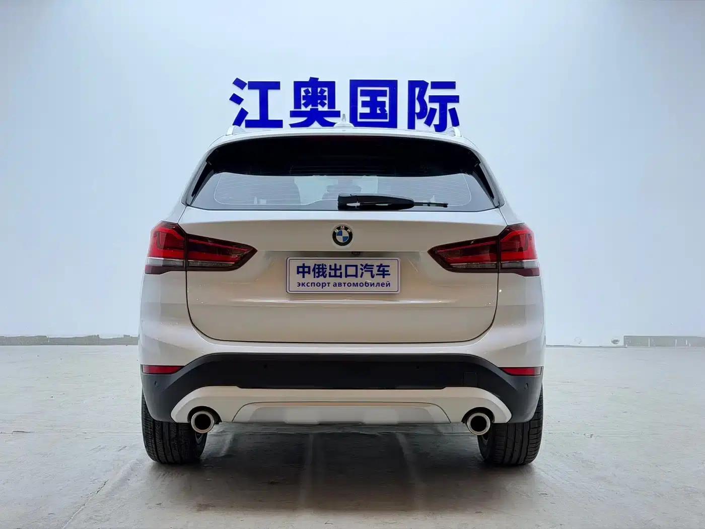 BMW X1 2022 sDrive20Li Fashion Edition — миниатюра 19