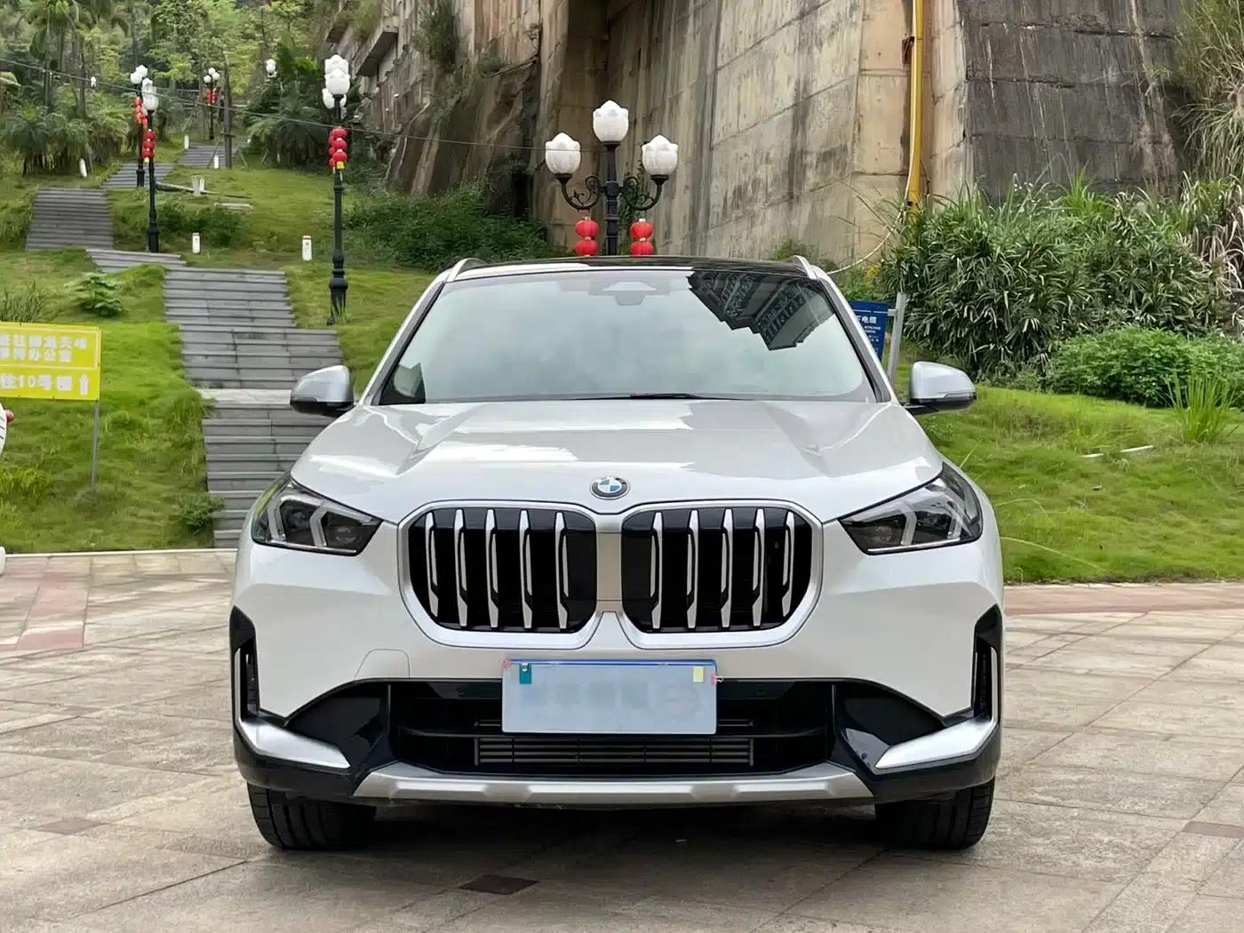 2023 BMW X1 sDrive20Li X Design Package — миниатюра 2