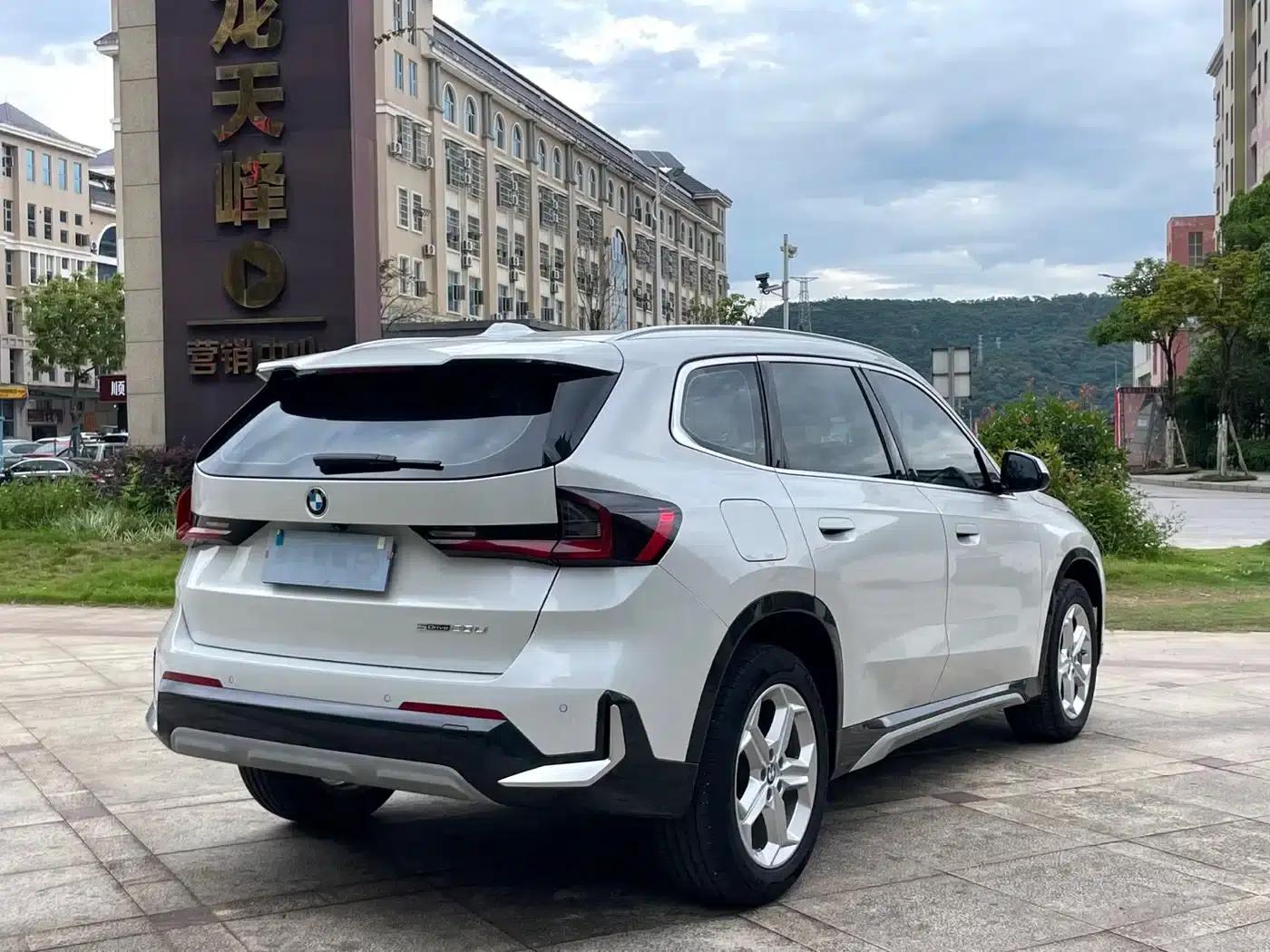 2023 BMW X1 sDrive20Li X Design Package — миниатюра 9