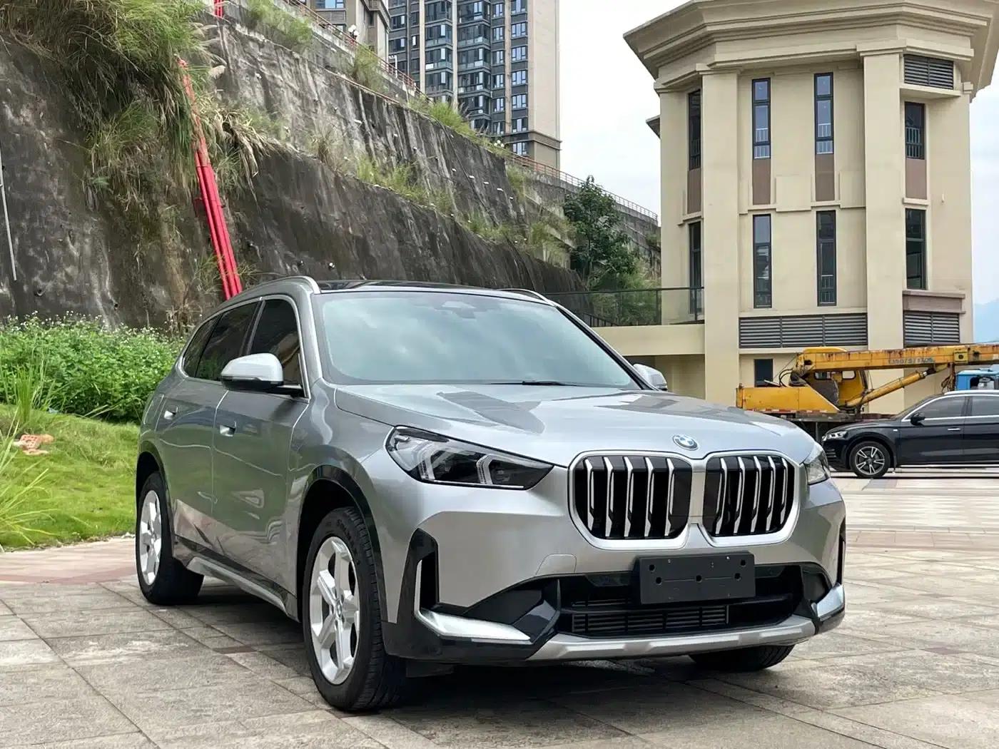 2023 BMW X1 sDrive20Li X Design Package — миниатюра 2