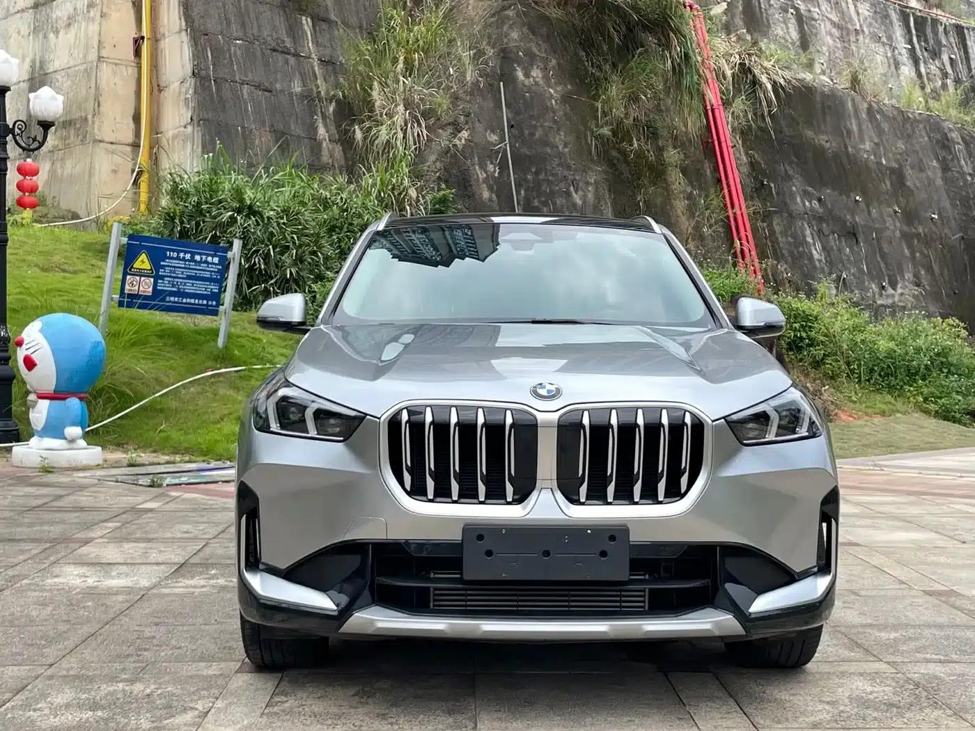 2023 BMW X1 sDrive20Li X Design Package — миниатюра 3
