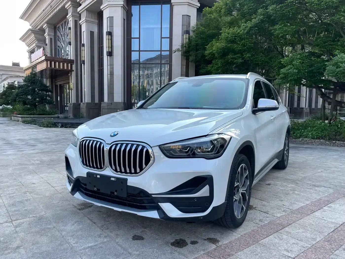 BMW X1 2022 sDrive20Li Premium — миниатюра 1