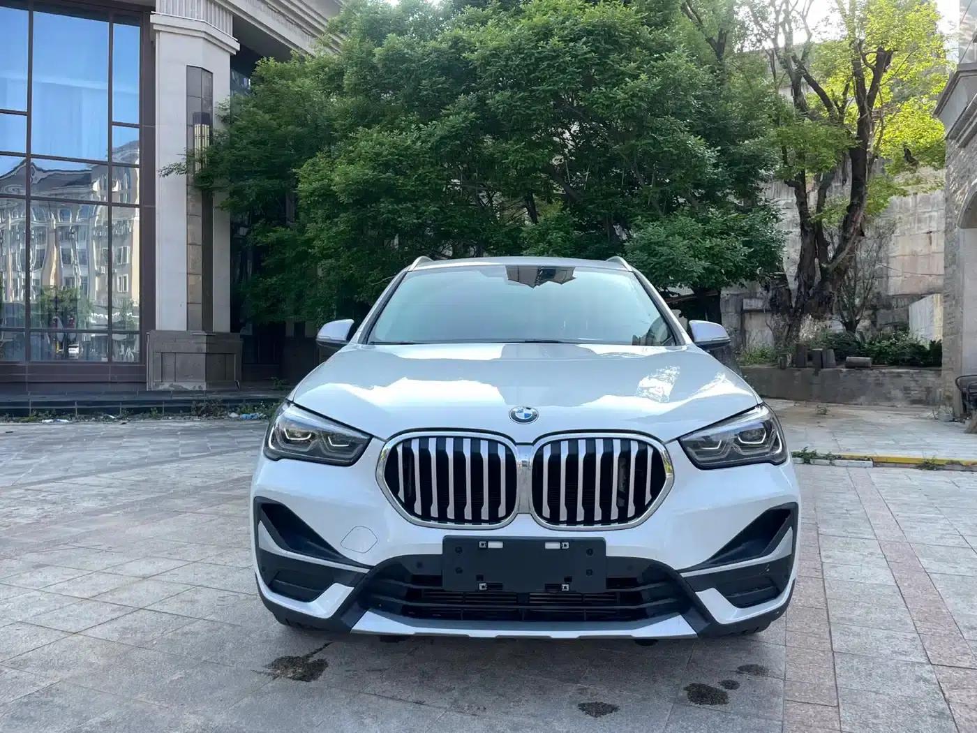 BMW X1 2022 sDrive20Li Premium — миниатюра 3