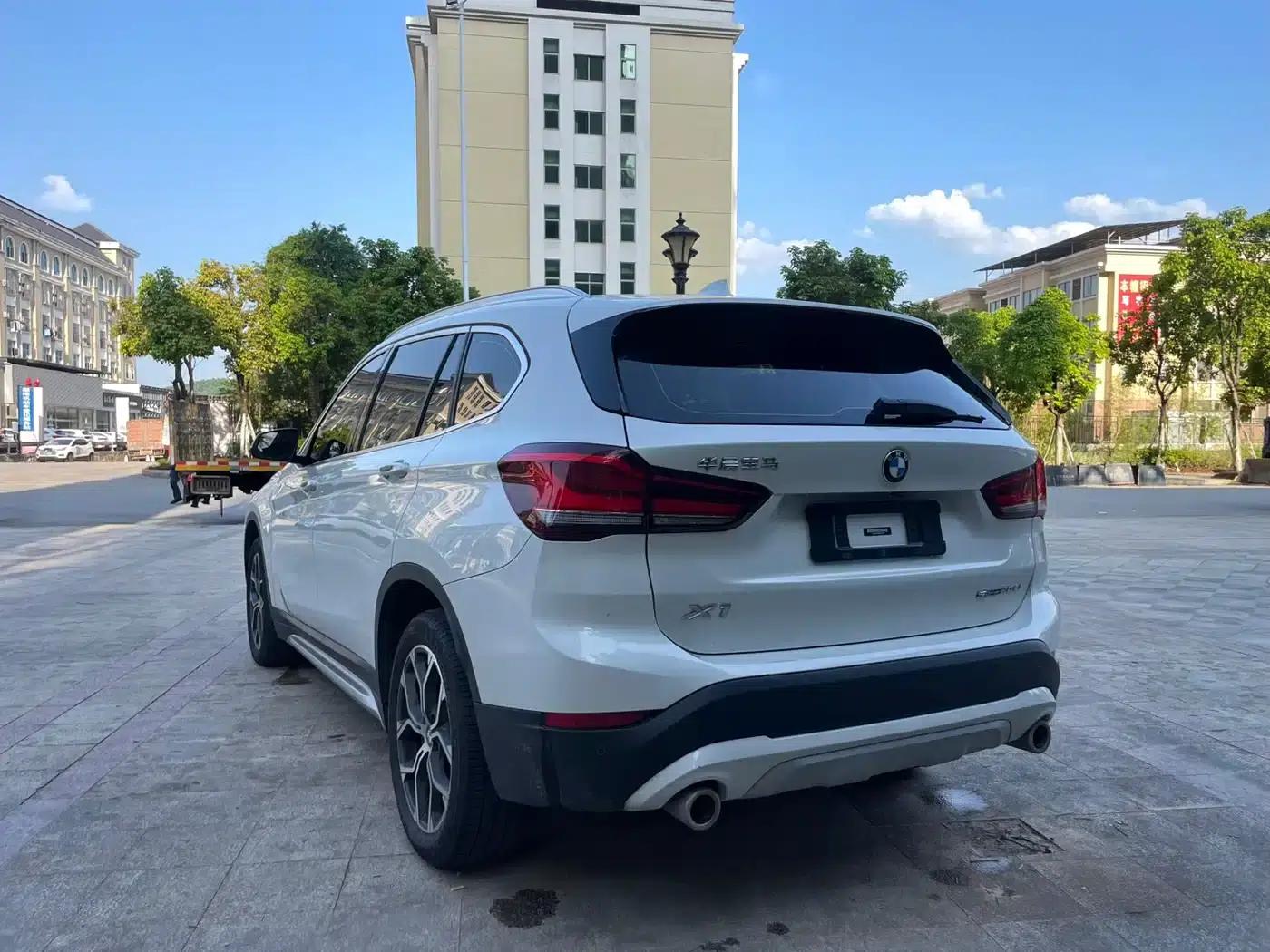 BMW X1 2022 sDrive20Li Premium — миниатюра 8