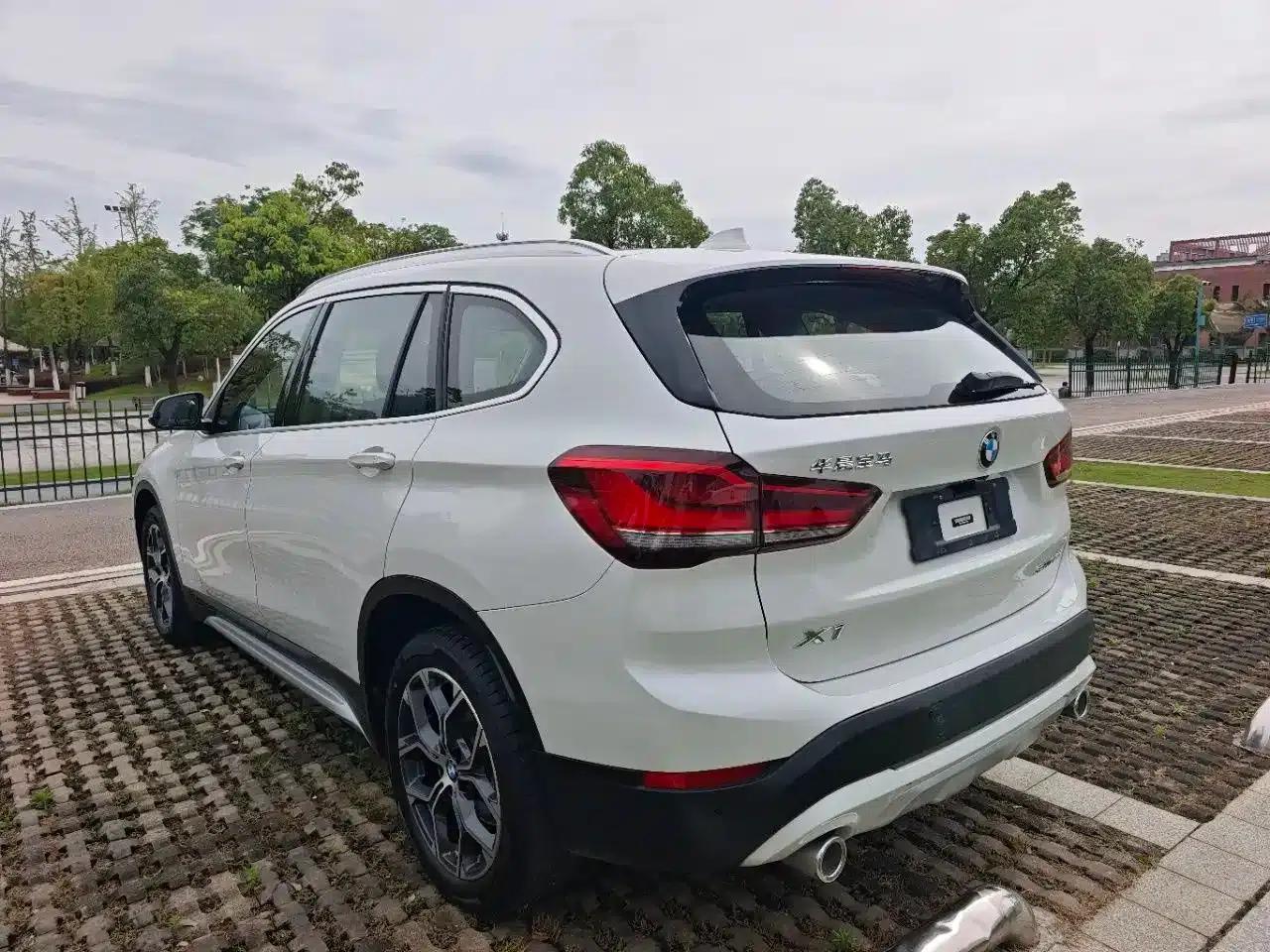 BMW X1 2022 sDrive20Li Fashion Edition — миниатюра 5
