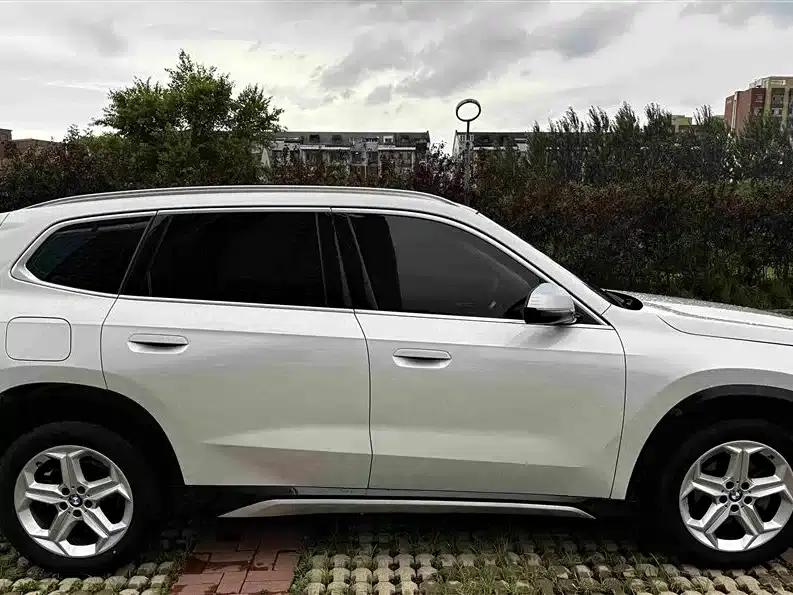 2023 BMW X1 sDrive20Li X Design Package — миниатюра 16