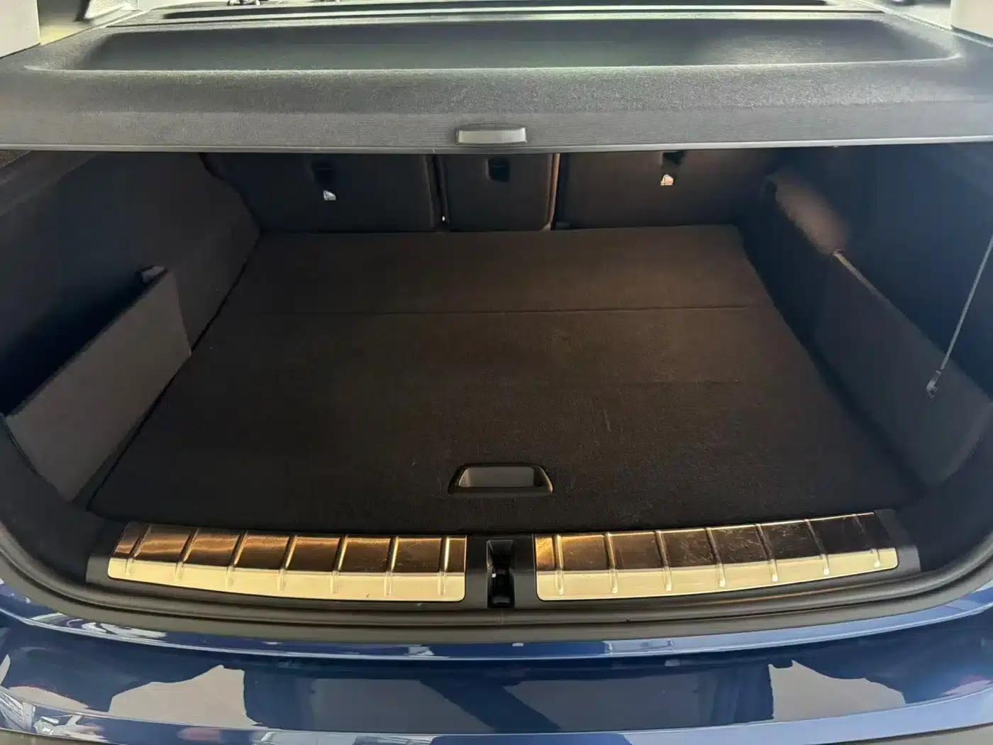 BMW X1 2022 sDrive20Li Premium — миниатюра 20