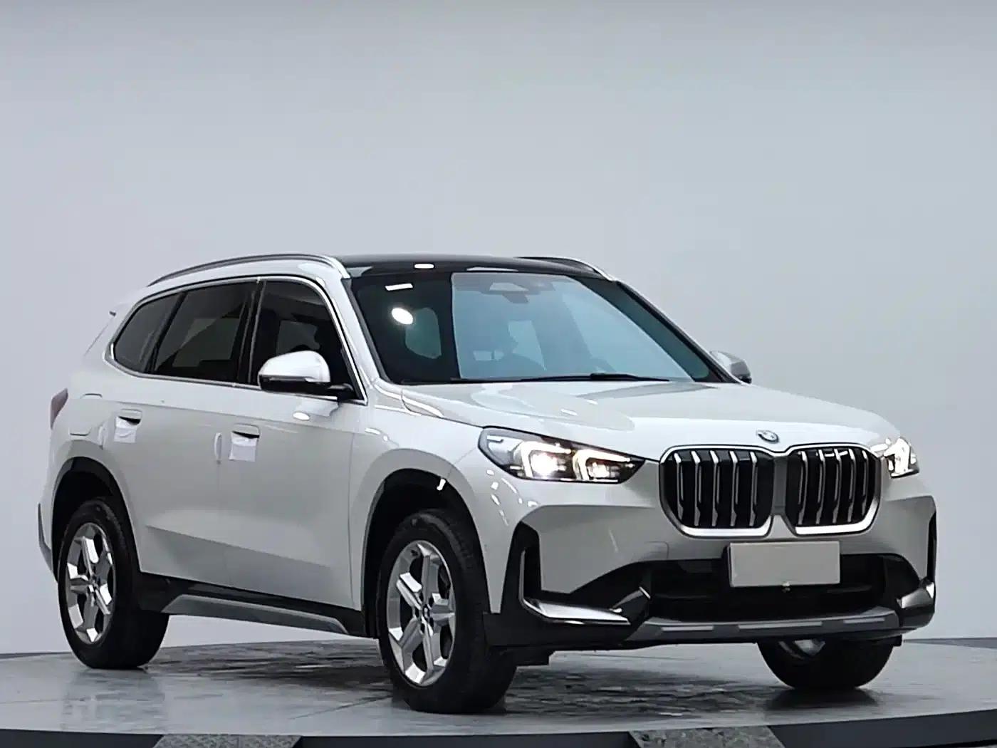 2023 BMW X1 sDrive20Li X Design Package — миниатюра 3