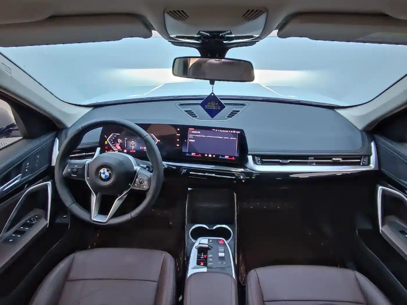 2023 BMW X1 sDrive20Li X Design Package — миниатюра 8