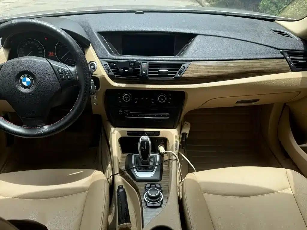BMW X1 2013 xDrive20i X Design Package — миниатюра 6