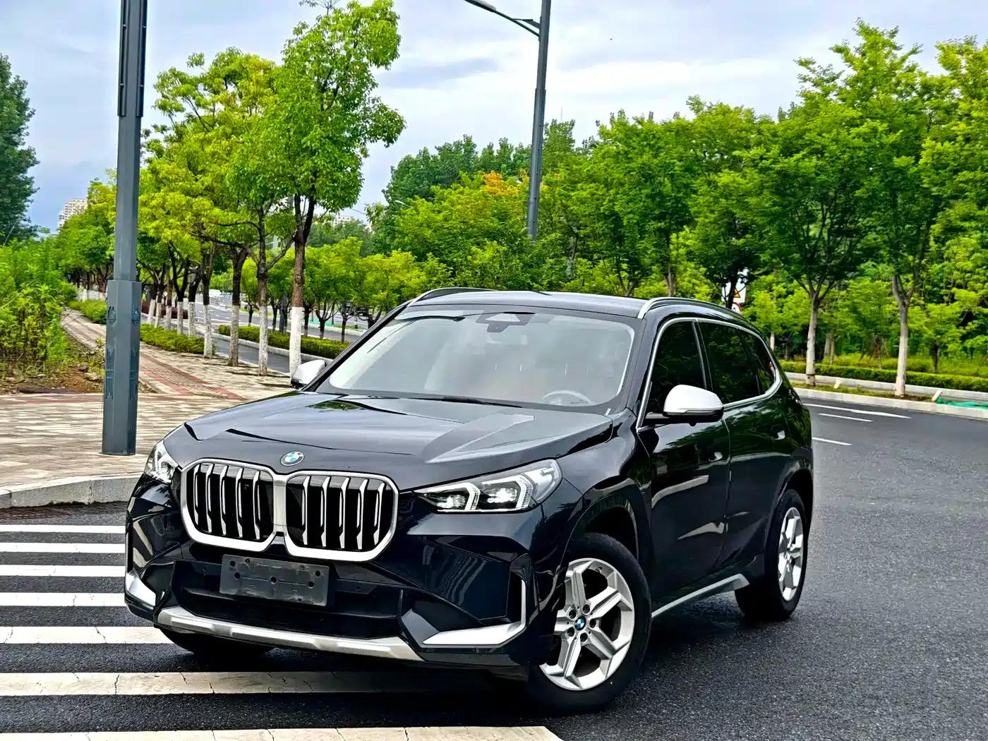 2023 BMW X1 sDrive20Li X Design Package — миниатюра 1