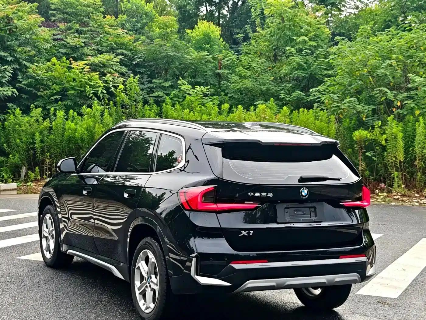 2023 BMW X1 sDrive20Li X Design Package — миниатюра 19
