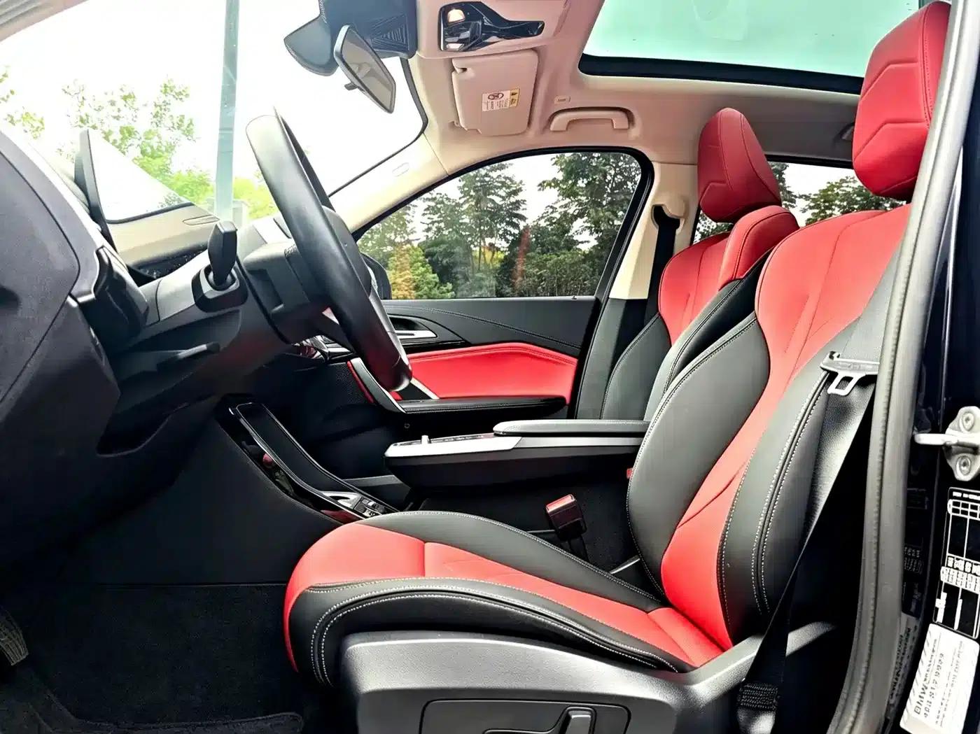 2023 BMW X1 sDrive20Li X Design Package — миниатюра 4