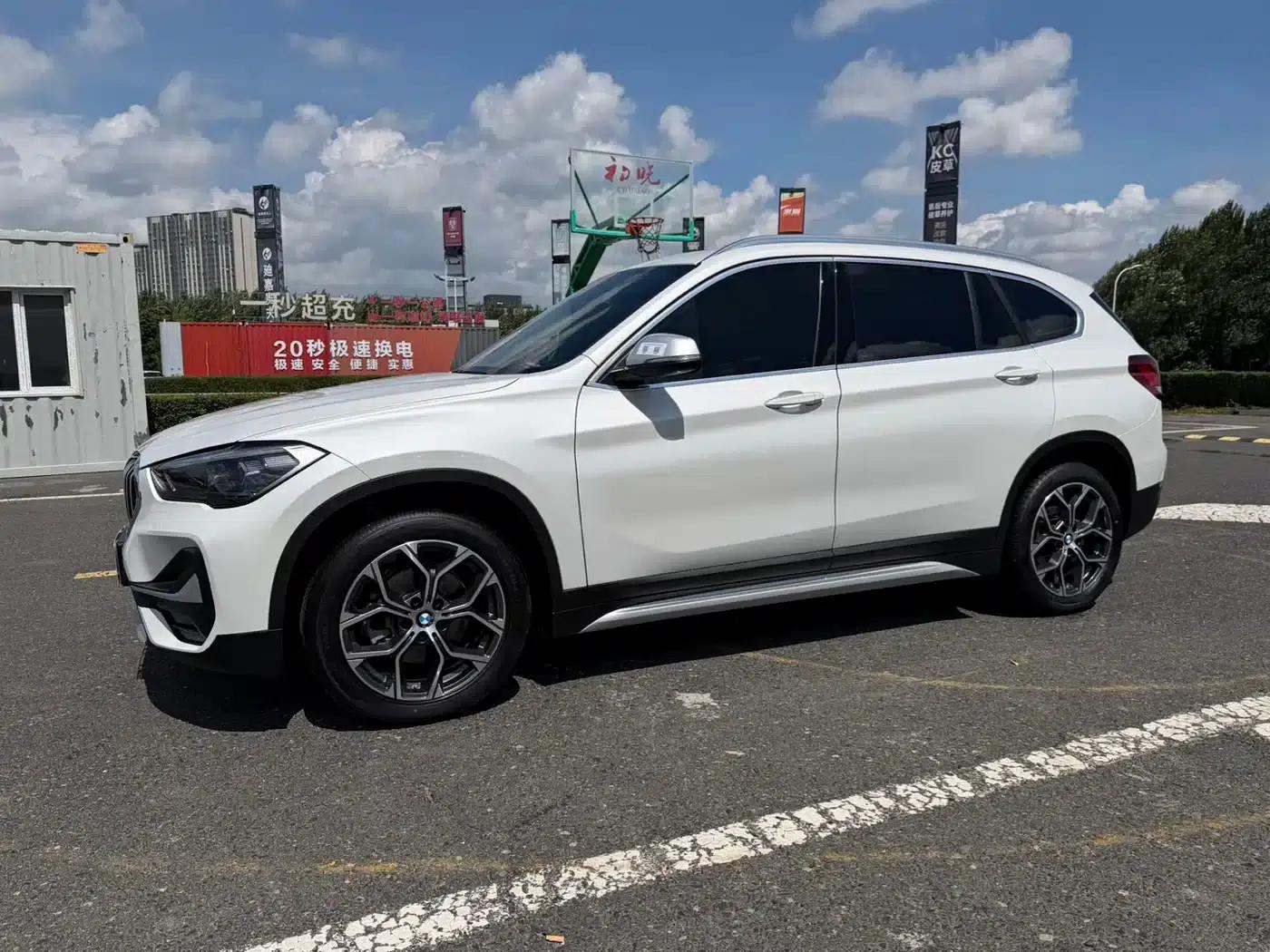 BMW X1 2022 sDrive20Li Fashion Edition — миниатюра 2