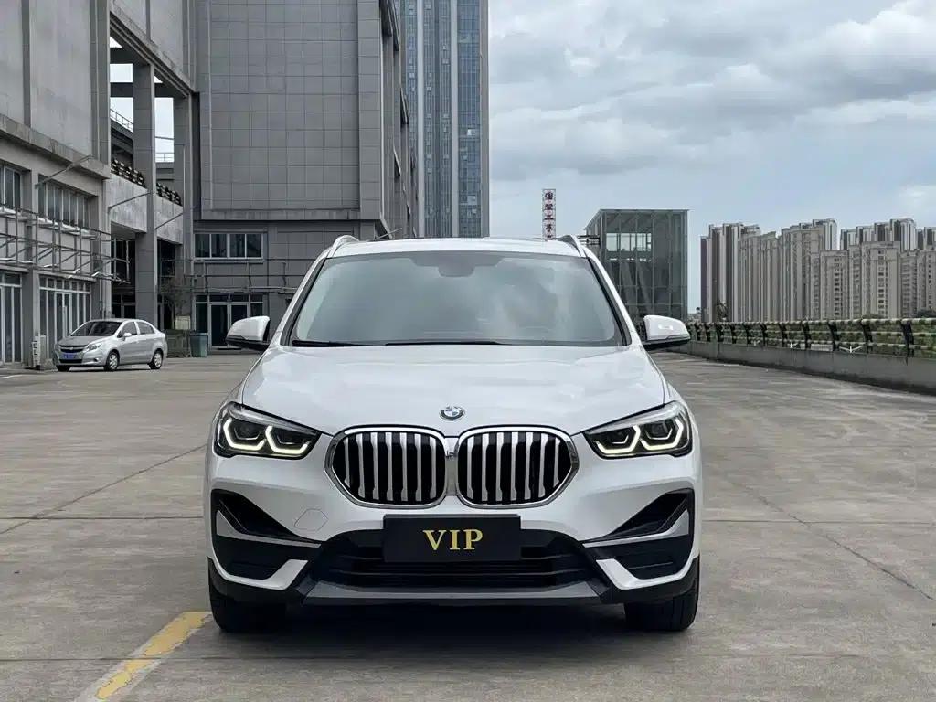 BMW X1 2020 sDrive25Li Leading Edition — миниатюра 2