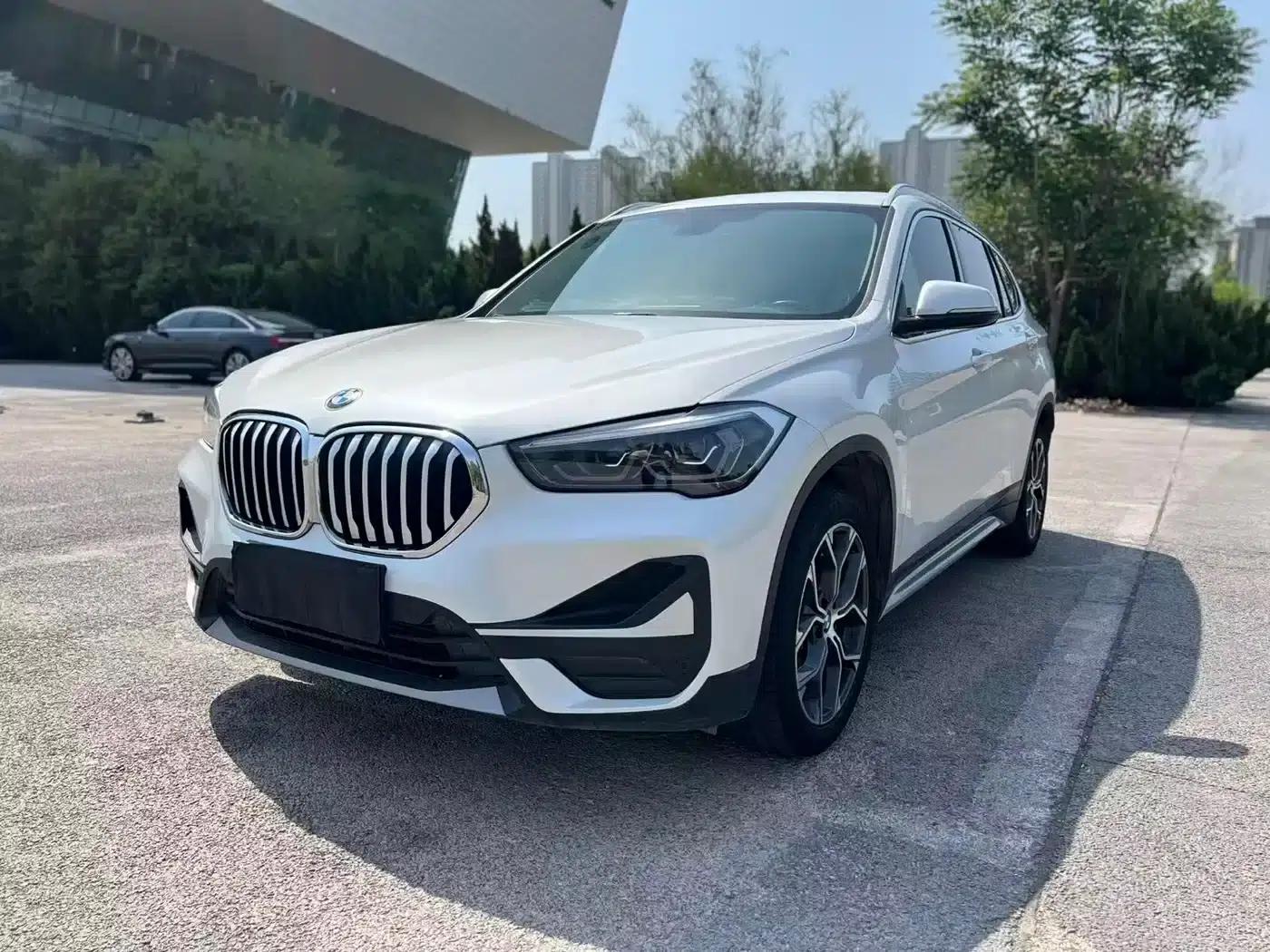 BMW X1 2021 Facelift sDrive20Li Premium — миниатюра 1