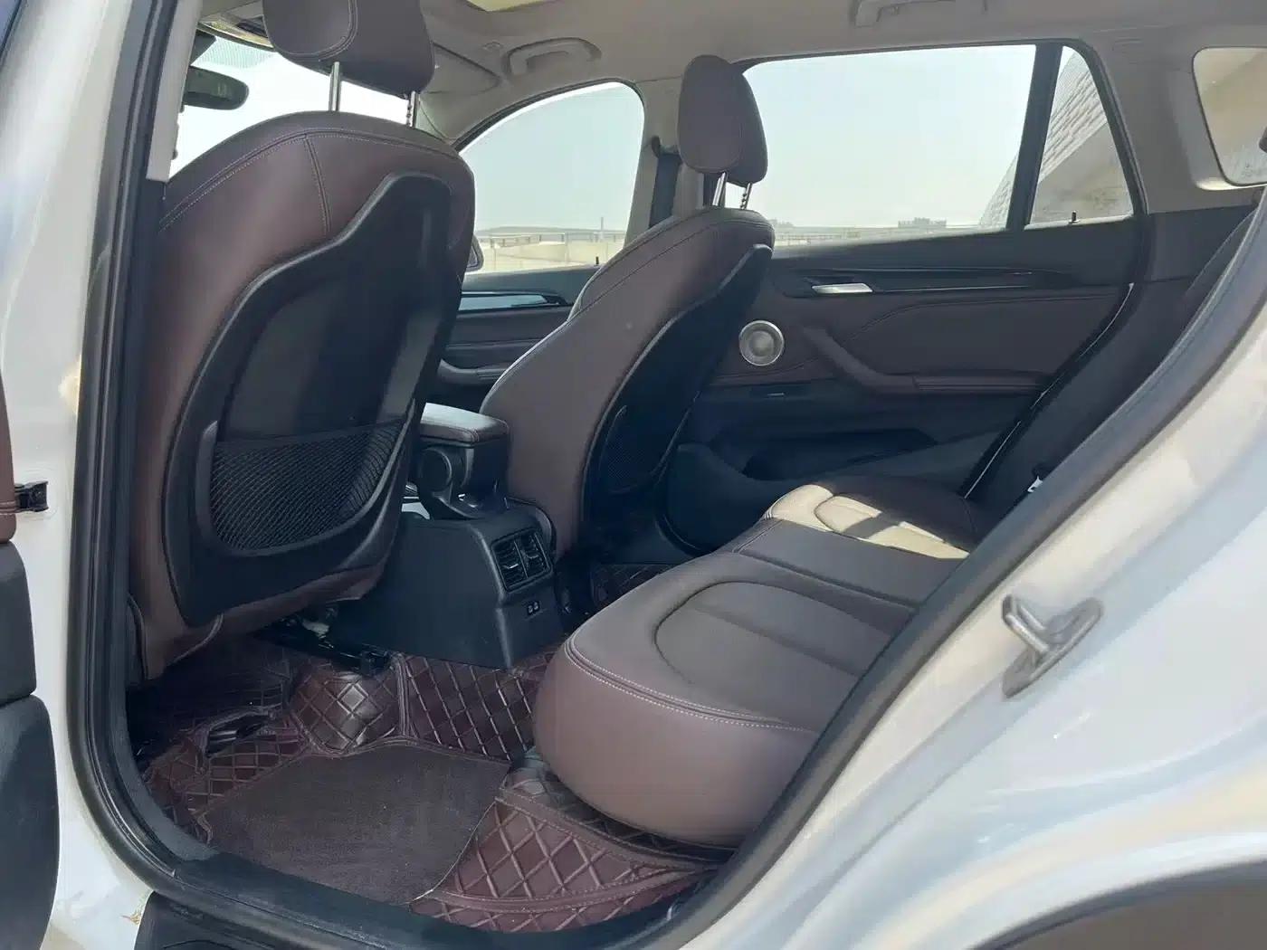 BMW X1 2021 Facelift sDrive20Li Premium — миниатюра 11