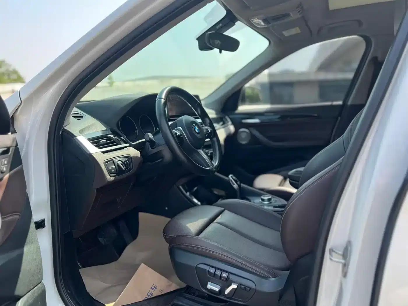 BMW X1 2021 Facelift sDrive20Li Premium — миниатюра 10