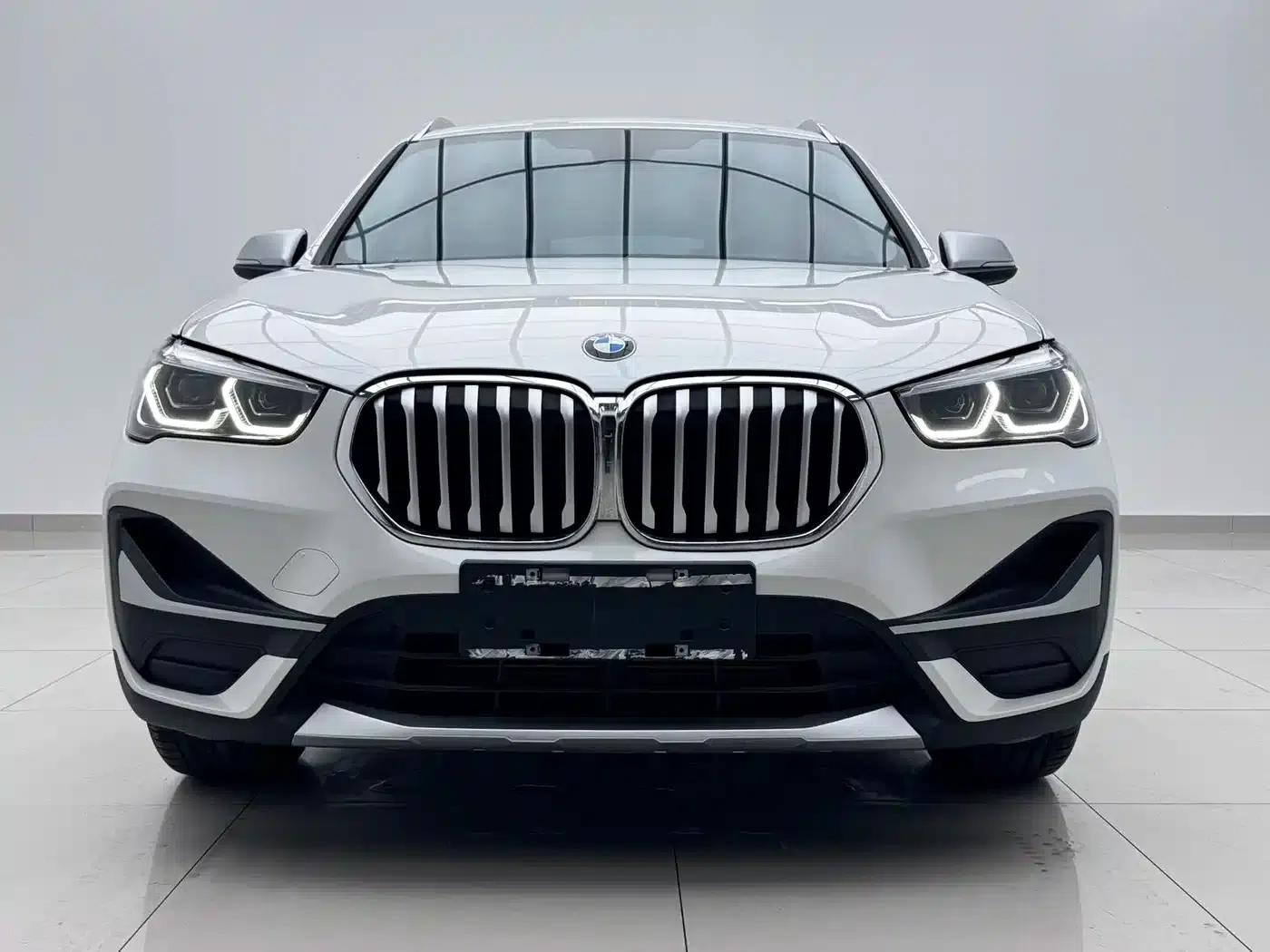 BMW X1 2022 sDrive20Li Fashion Edition — миниатюра 2